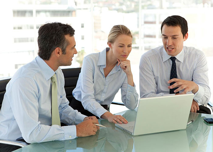 Traditional Accounting vs CFO Services